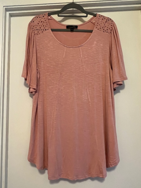 Suzanne Betro Tops - Nwot Suzanne Betro Draped Eyelet Pink Top Women's XL